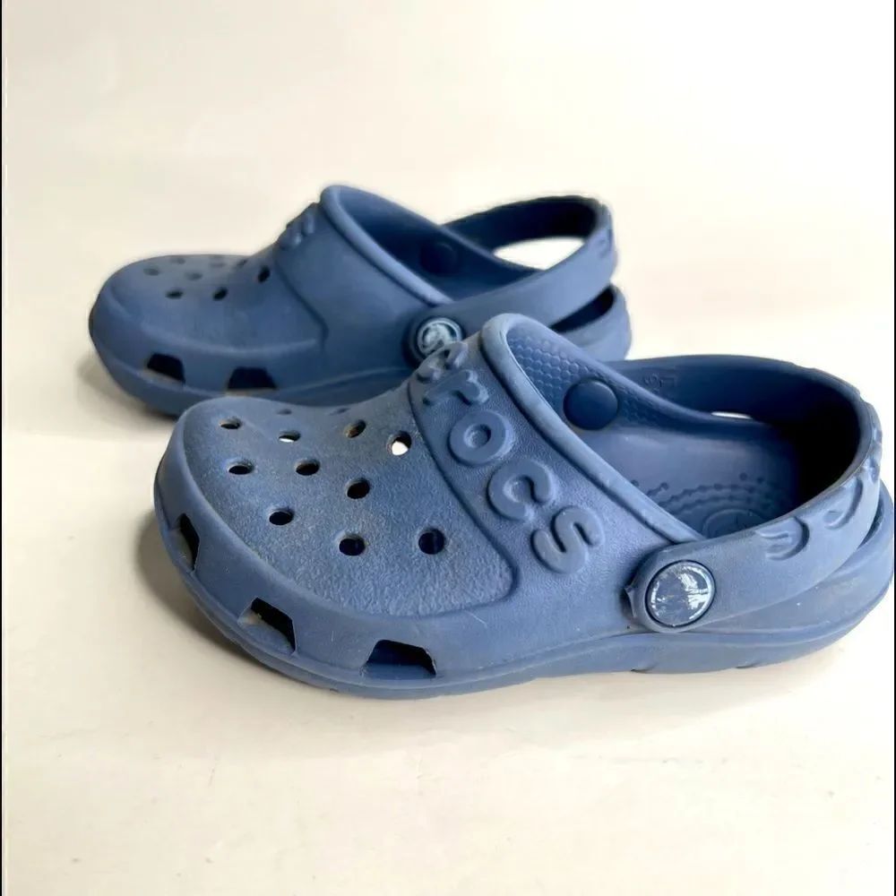 Crocs Iconic Vented Blue clogs
